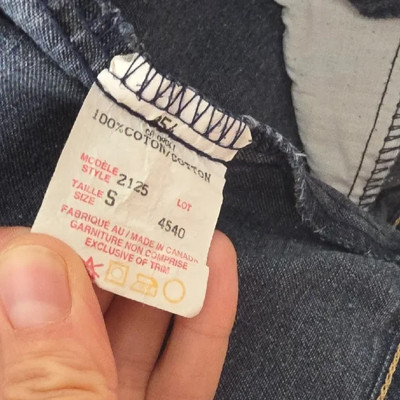 Vintage Women’s Classic Blue Denim Jacket – Made in Canada – Size S - Picture 7 of 9